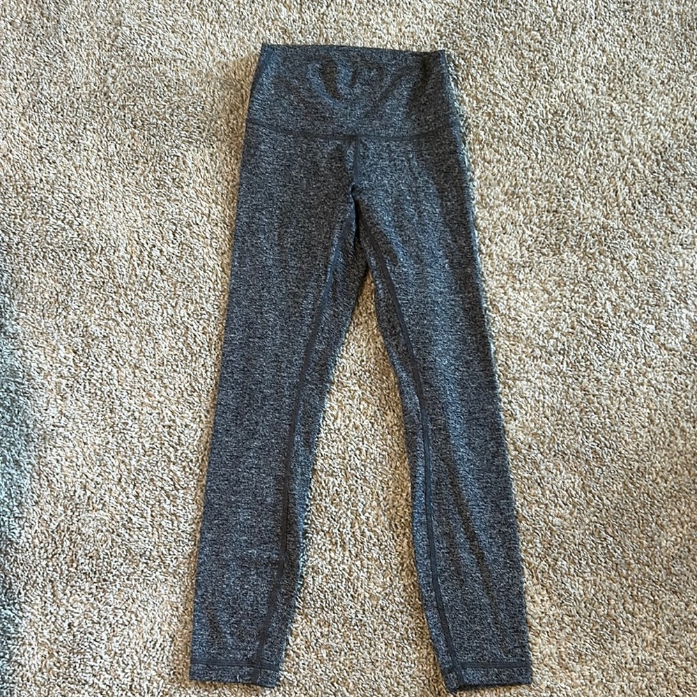 Lululemon Wunder Under Leggings 25”